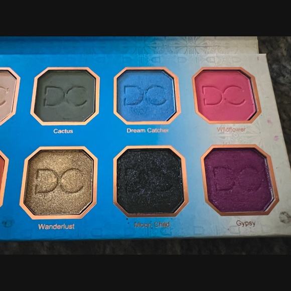 Dominique Cosmetics Rustic Glam Palette - Picture 5 of 5